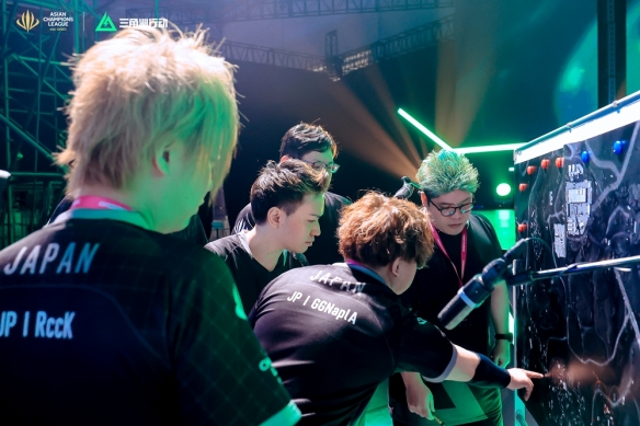 提供了一个 提供了一个