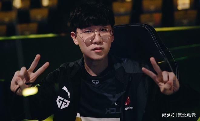 定重塑阵容 定重塑阵容