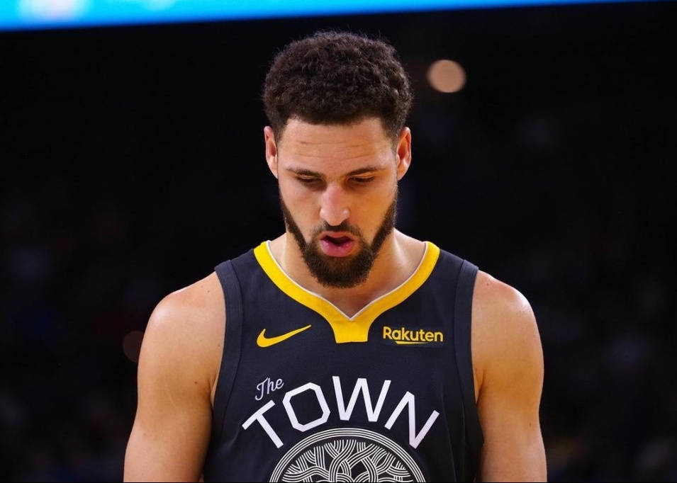 边后卫与中 边后卫与中